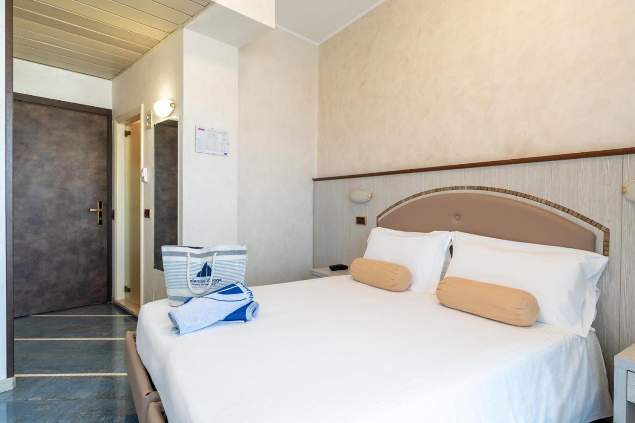 Hotel Gambrinus - Valentini Family Village Bellaria-Igea Marina Exterior foto